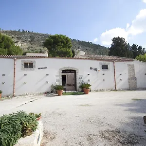 Turismo Rurale Baglio Fastuchera 3*, Alcamo Italy